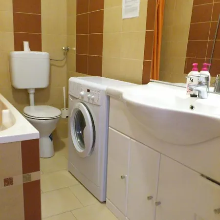 Rona Appartement *