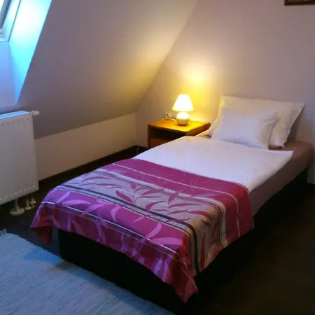 Rona Apartman 아파트 세게드